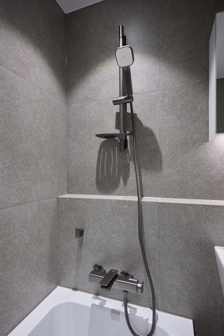6909b6c18abedf9900ab6ae803efc07b_1777344098_0223.jpg